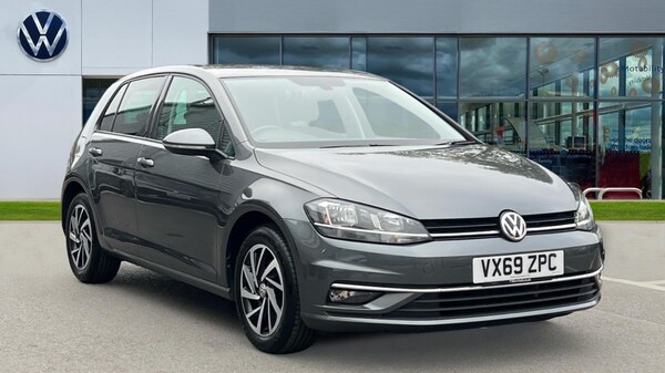 Used Volkswagen Golf 2019 for sale - 76112059: Photo 1