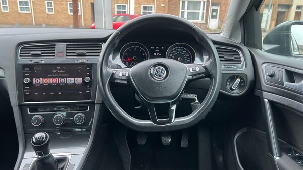 Used Volkswagen Golf 2019 for sale - 76112059: Photo 27
