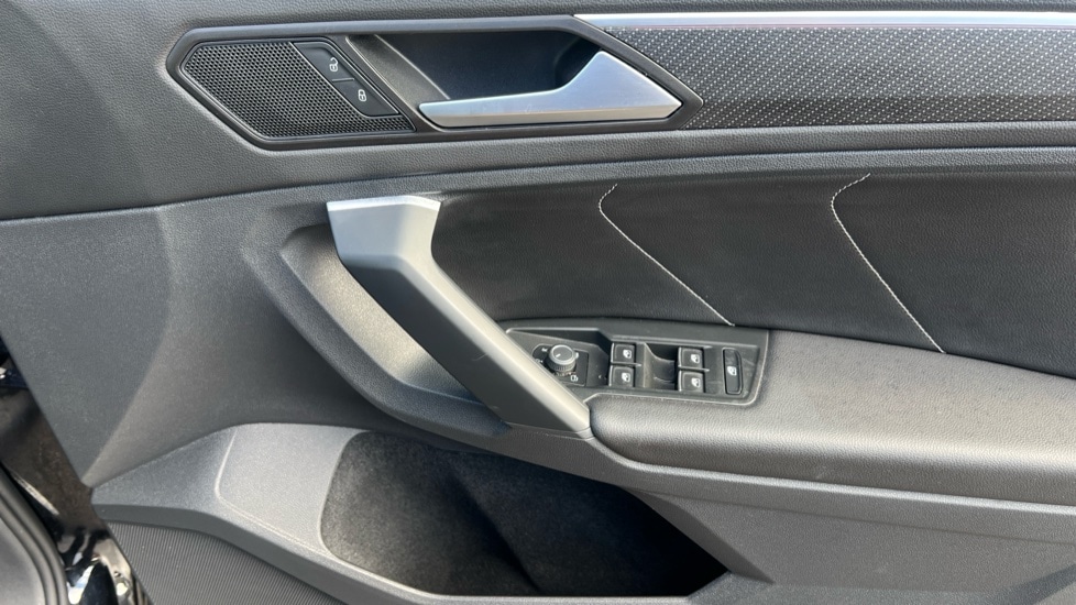 Used Volkswagen Tiguan 2023 for sale - 76130518: Photo 37
