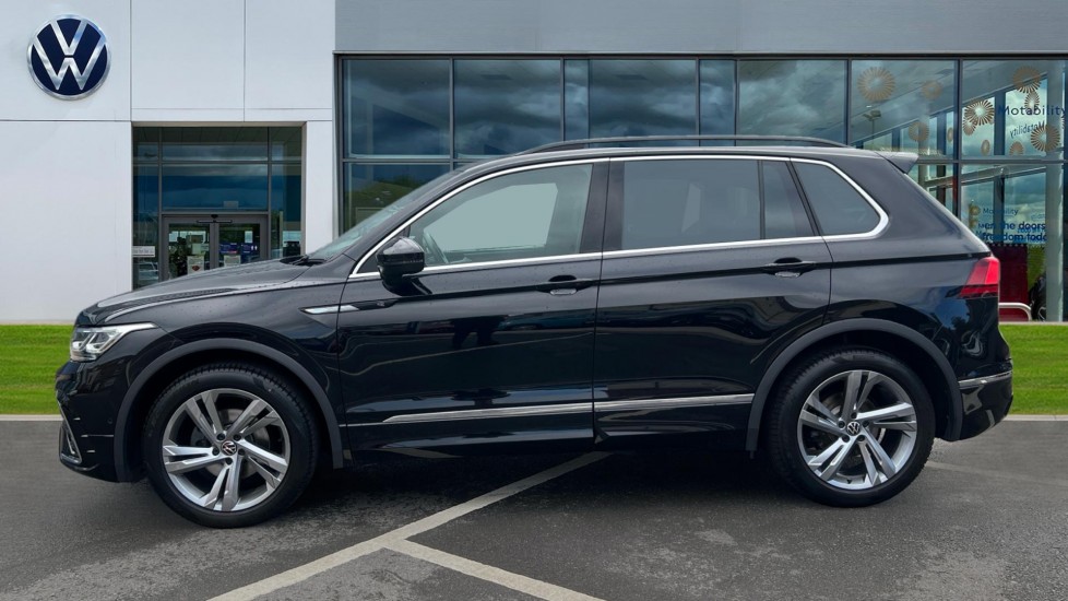 Used Volkswagen Tiguan 2023 for sale - 76130518: Photo 9