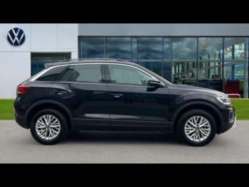 Used Volkswagen T-Roc 2024 for sale - 74663557: Photo