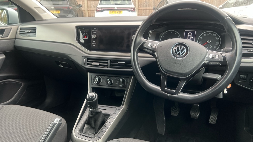 Used Volkswagen Polo 2021 for sale - 76533873: Photo 6