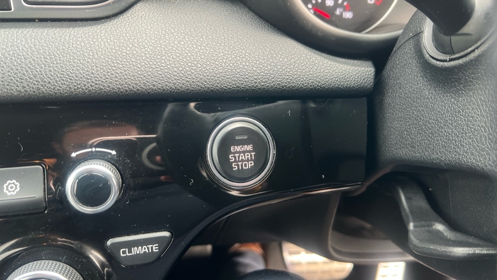 Used Kia Sportage 2018 for sale - 75954807: Photo 37