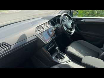 Used Volkswagen Tiguan 2021 for sale - 74184625: Photo