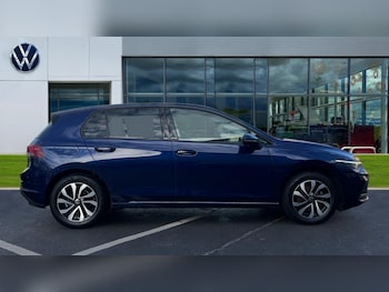 Used Volkswagen Golf 2022 for sale - 76894622: Photo