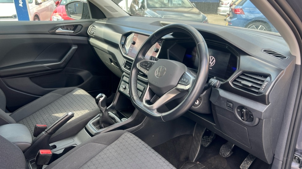Used Volkswagen T-Cross 2022 for sale - 76021915: Photo 6