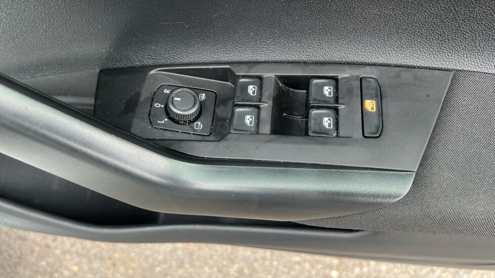 Used Volkswagen Polo 2023 for sale - 76092051: Photo 36