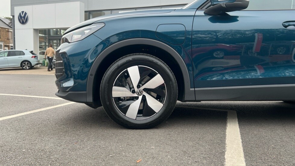 Used Volkswagen Tiguan 2025 for sale - 76328384: Photo 18