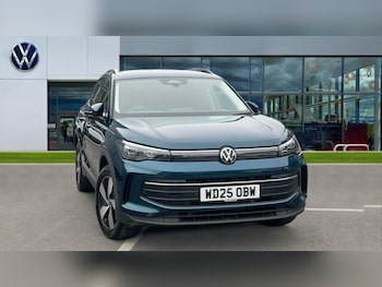 2025 - Volkswagen Estate 1.5 TSI eHybrid Match 5dr DSG