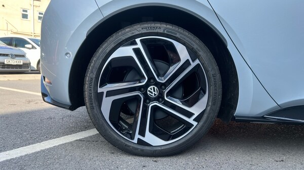 Used Volkswagen ID.3 2025 for sale - 76328328: Photo 18