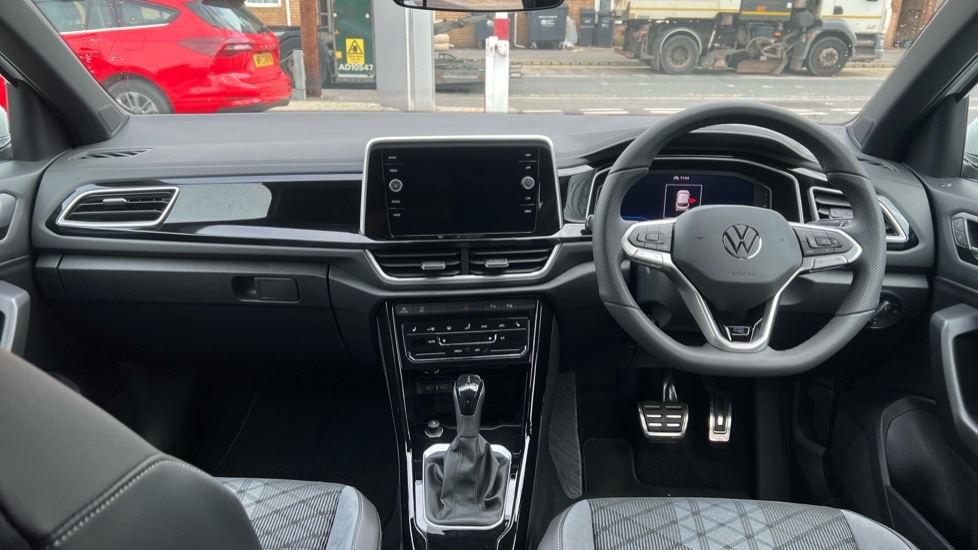 Used Volkswagen T-Roc 2025 for sale - 76328298: Photo 12
