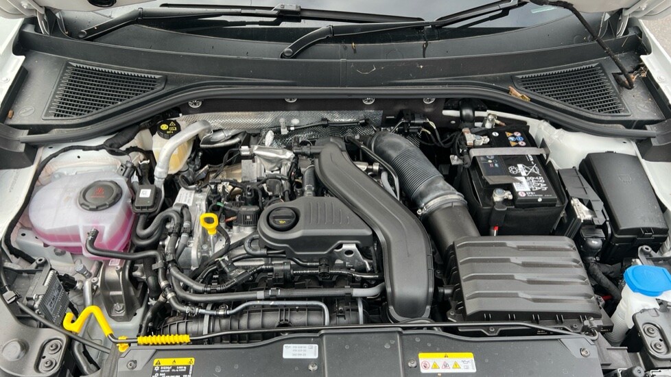 Used Volkswagen T-Roc 2025 for sale - 76328298: Photo 17