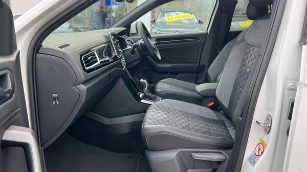 Used Volkswagen T-Roc 2025 for sale - 76328298: Photo 28