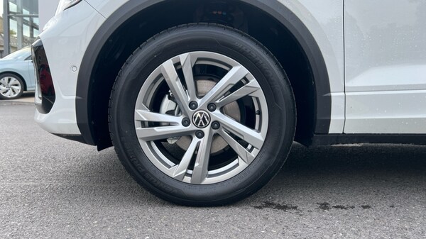 Used Volkswagen T-Roc 2025 for sale - 76328298: Photo 5