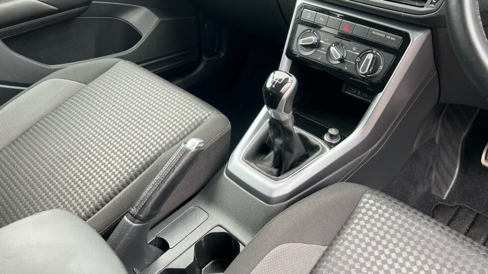 Used Volkswagen T-Cross 2022 for sale - 76067096: Photo 35