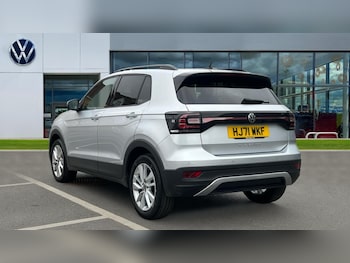 Used Volkswagen T-Cross 2022 for sale - 76067096: Photo