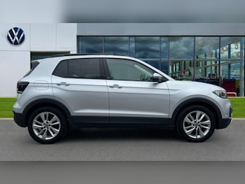 Used Volkswagen T-Cross 2022 for sale - 76067096: Photo