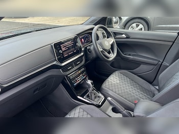 Used Volkswagen T-Cross 2025 for sale - 76894797: Photo