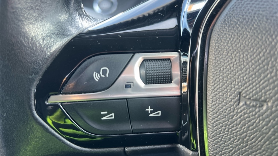 Used Peugeot 208 2020 for sale - 77075804: Photo 23