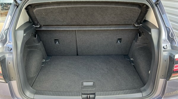 Used Volkswagen T-Cross 2022 for sale - 76216971: Photo 16