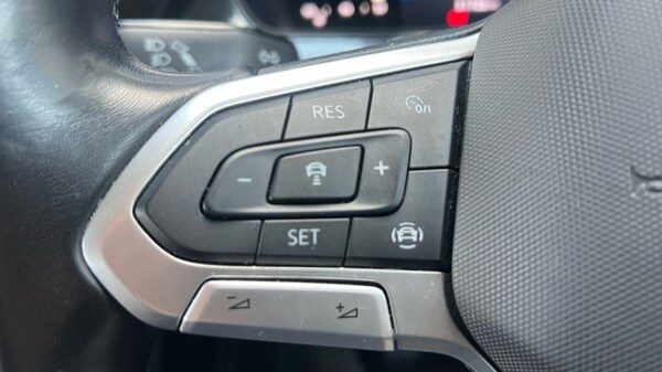 Used Volkswagen T-Cross 2022 for sale - 76216971: Photo 31
