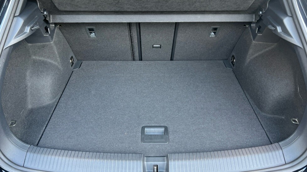 Used Volkswagen T-Roc 2022 for sale - 76533720: Photo 16