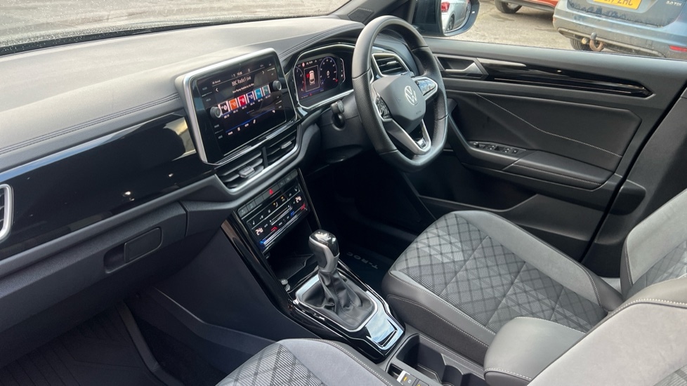 Used Volkswagen T-Roc 2022 for sale - 76533720: Photo 2