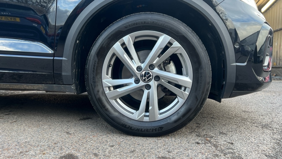 Used Volkswagen T-Roc 2022 for sale - 76533720: Photo 5