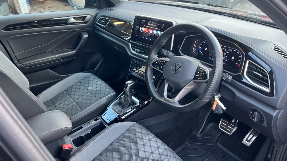 Used Volkswagen T-Roc 2022 for sale - 76533720: Photo 6