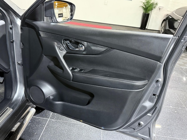 Used Nissan X-Trail 2014 for sale - 76109206: Photo 41