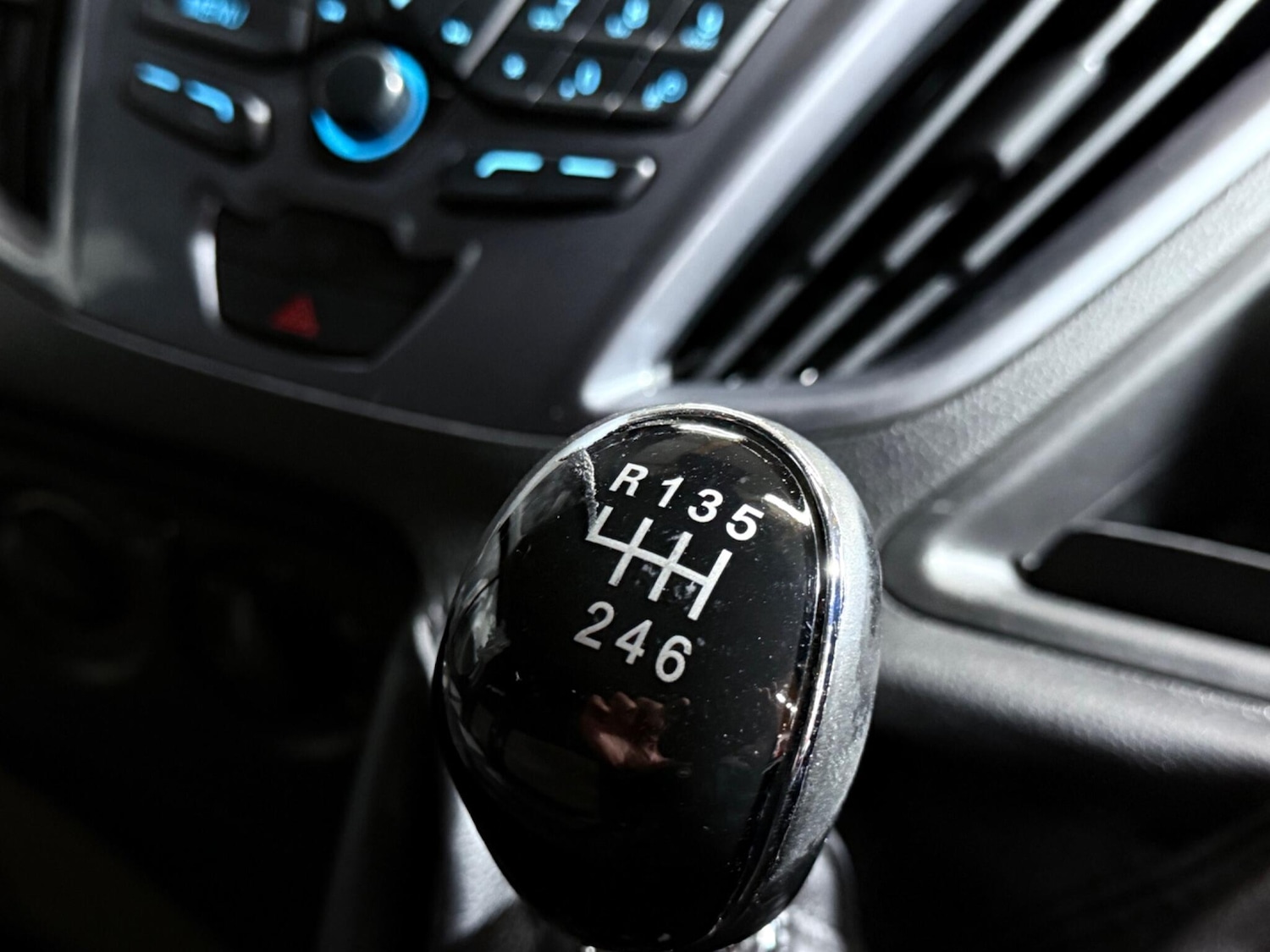 Used Ford Tourneo Custom 2014 for sale - 76371601: Photo 38