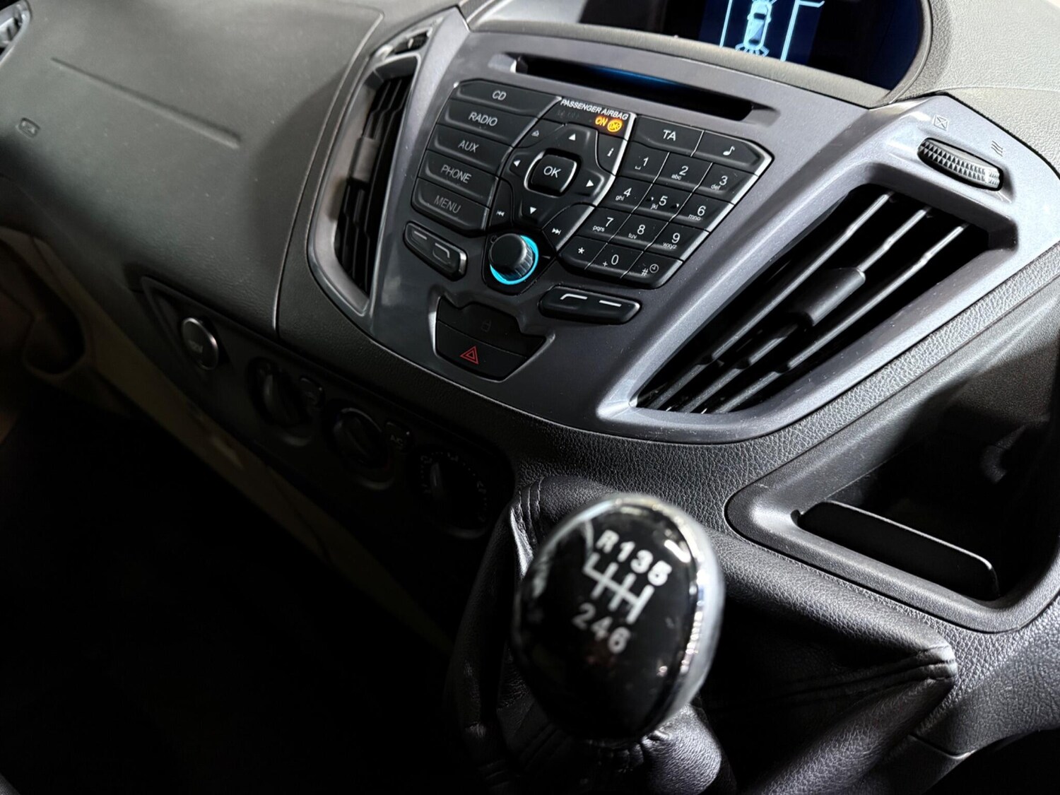 Used Ford Tourneo Custom 2014 for sale - 76371601: Photo 46