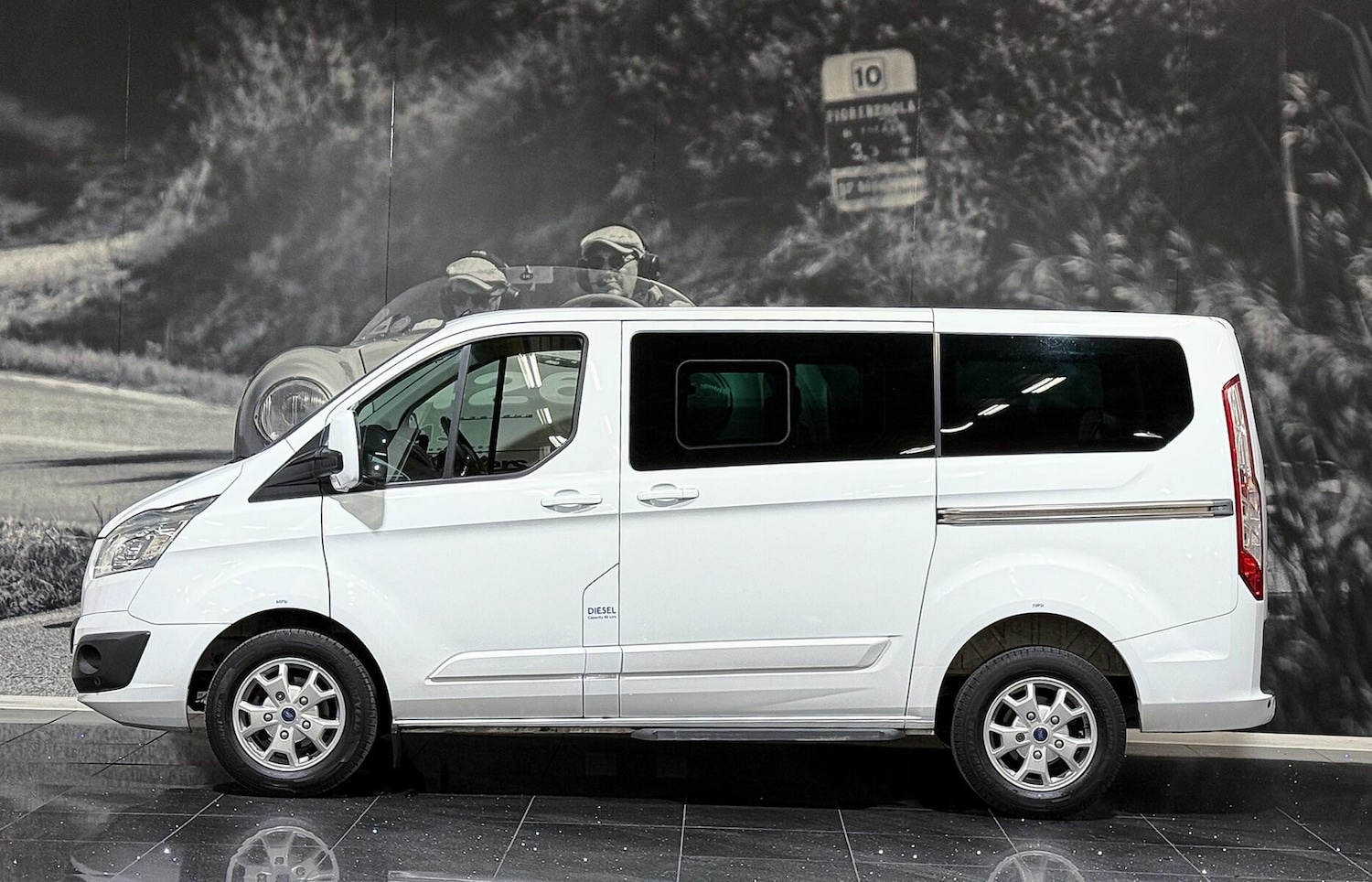 Used Ford Tourneo Custom 2014 for sale - 76371601: Photo 5