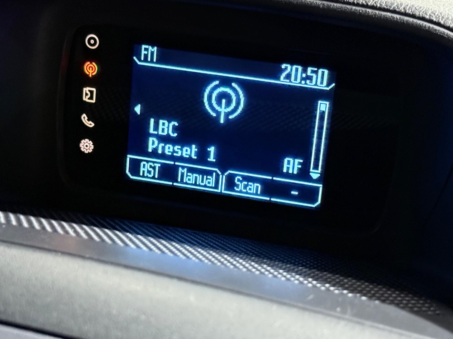 Used Ford Tourneo Custom 2014 for sale - 76371601: Photo 50