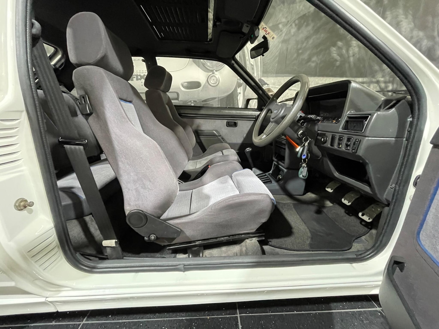 Used Ford Escort for sale - 77081424: Photo 16