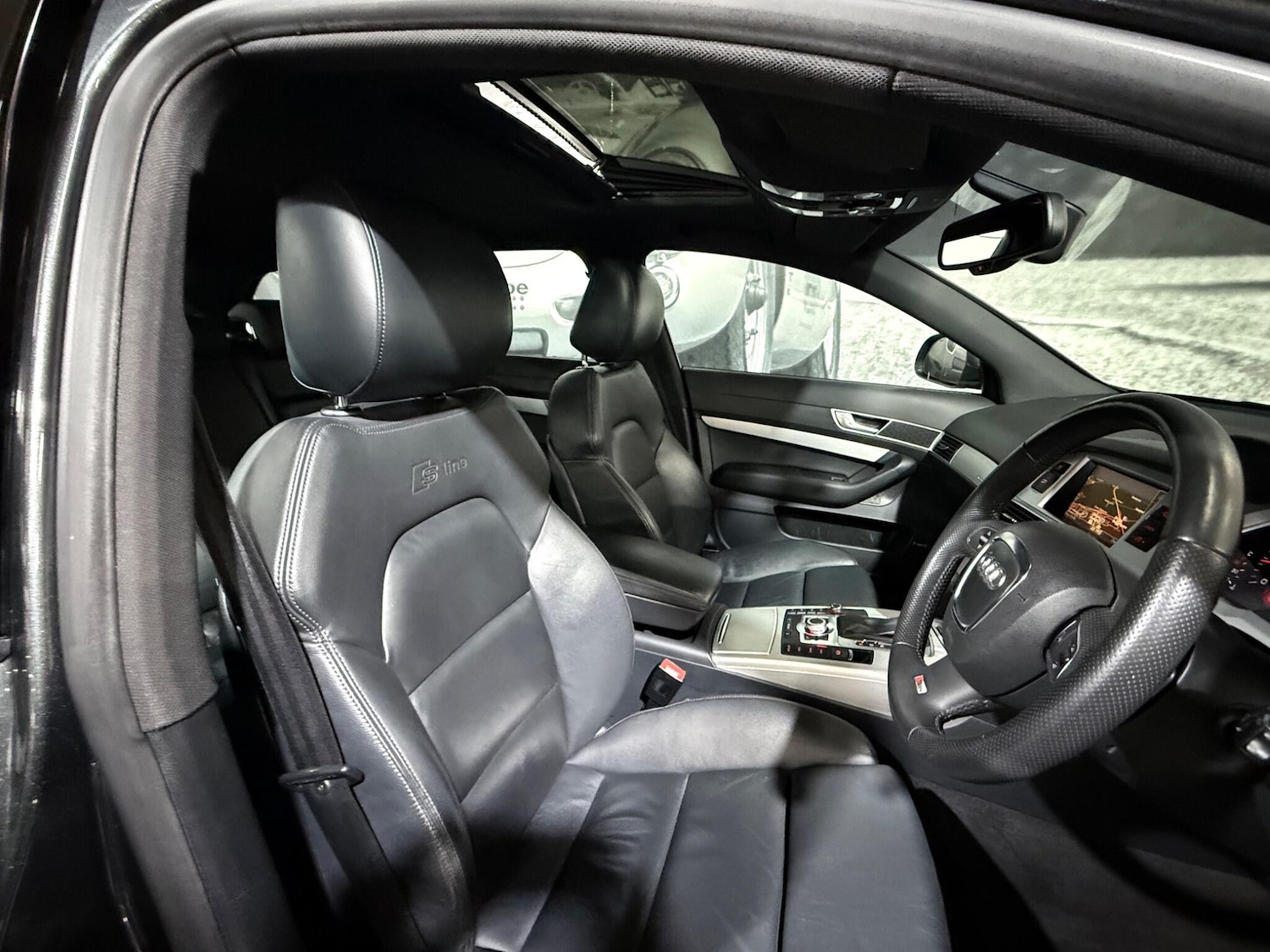 Used Audi A6 2010 for sale - 77230605: Photo 10