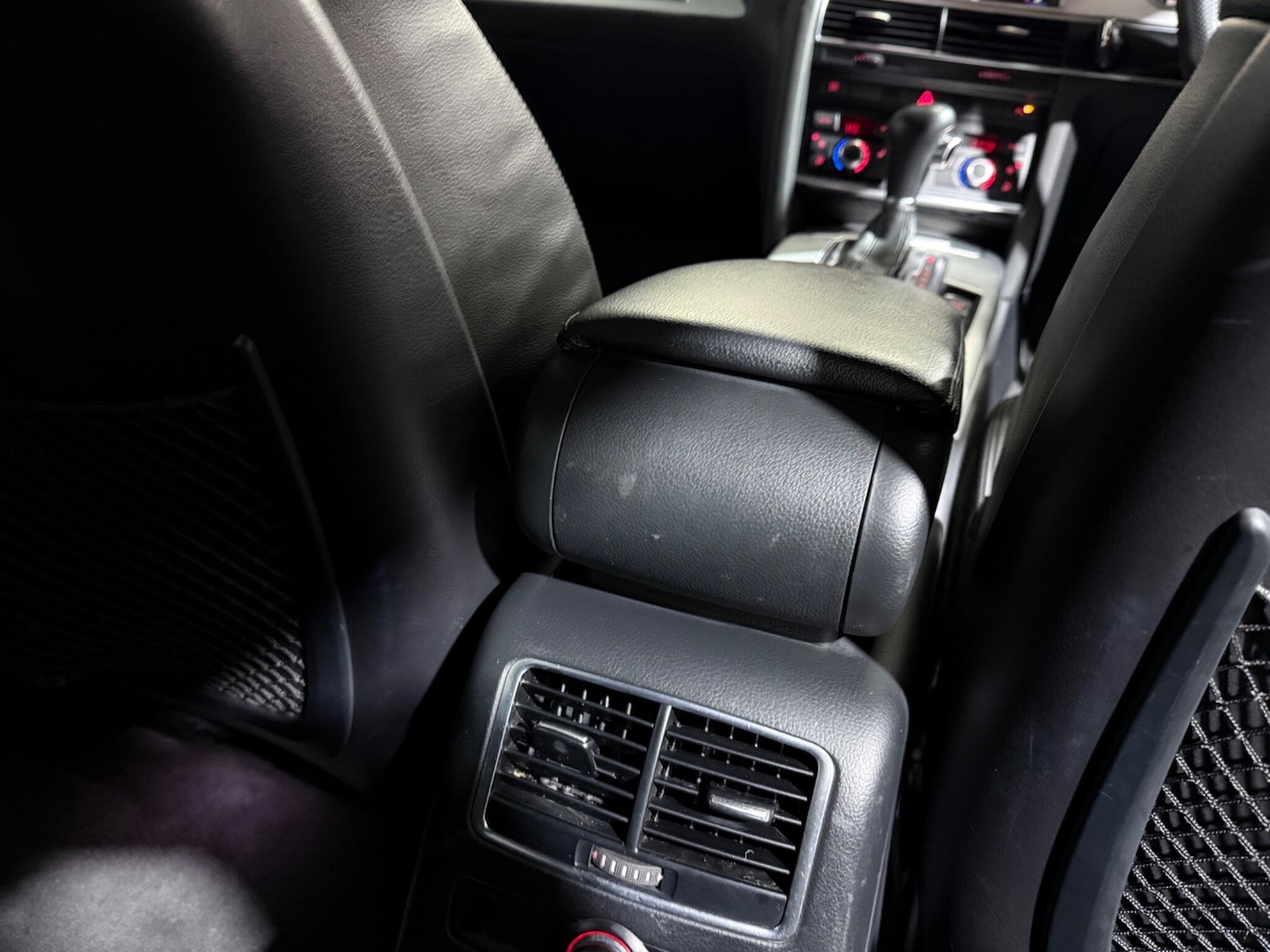 Used Audi A6 2010 for sale - 77230605: Photo 13