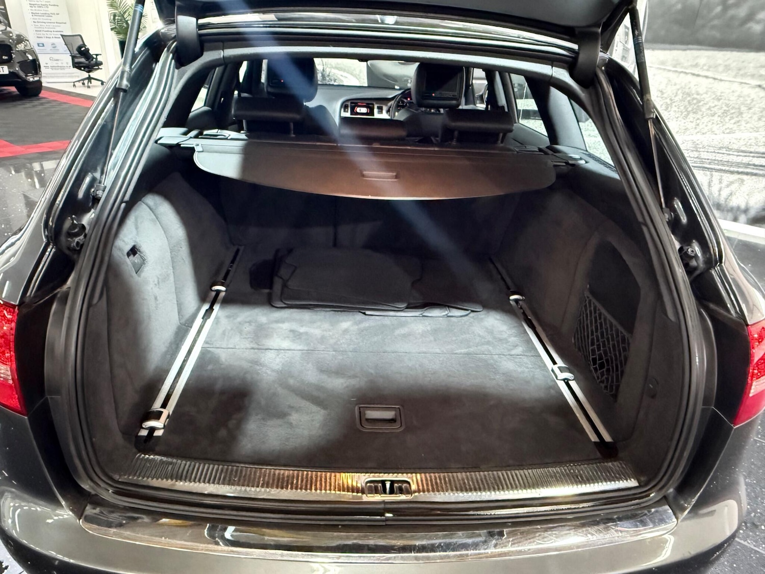 Used Audi A6 2010 for sale - 77230605: Photo 22