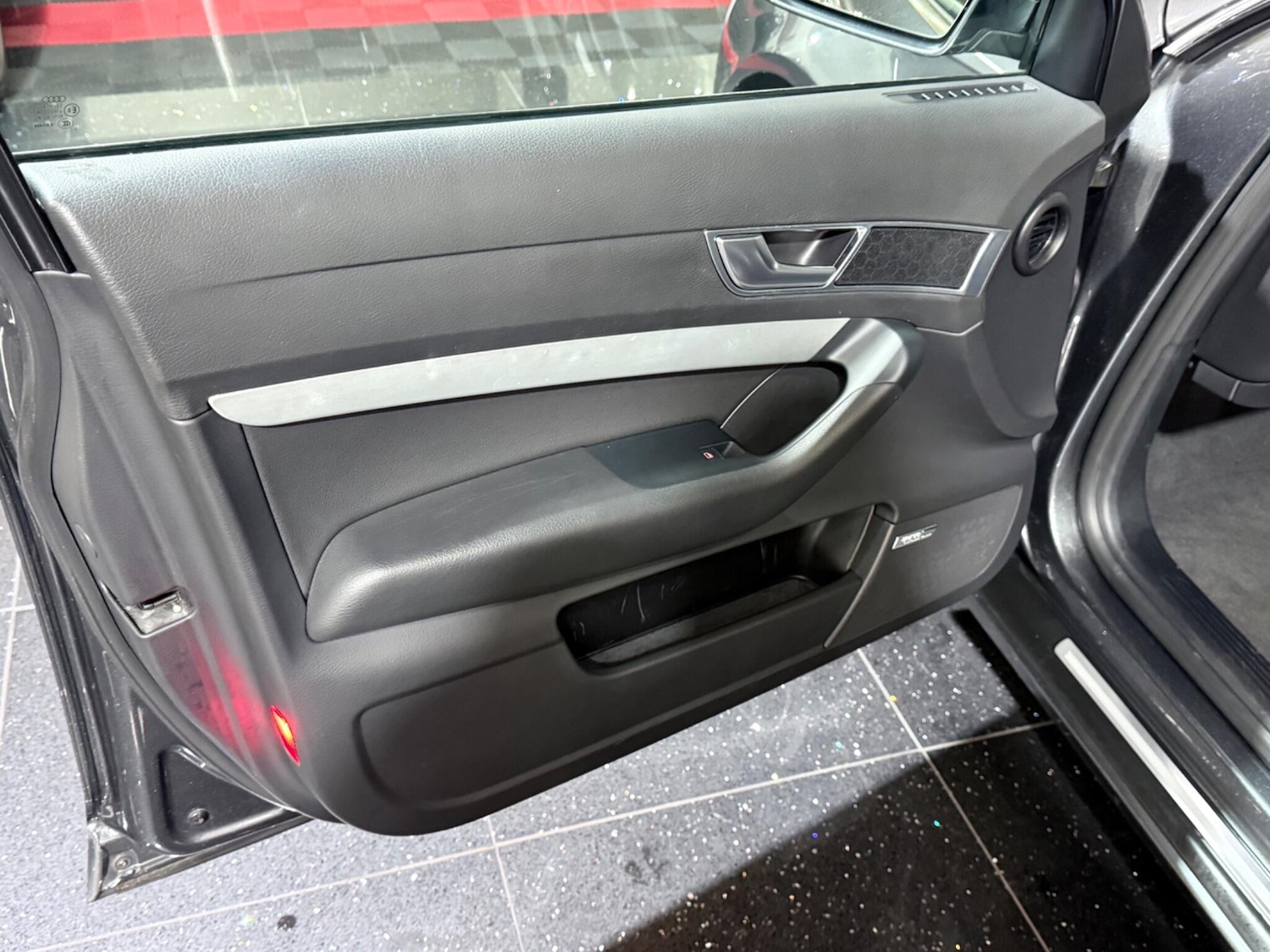 Used Audi A6 2010 for sale - 77230605: Photo 58