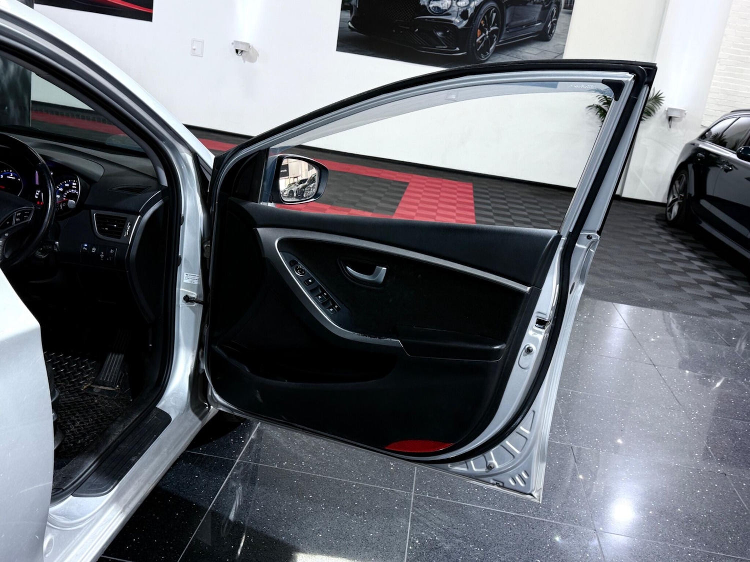 Used Hyundai i30 2013 for sale - 76446820: Photo 27