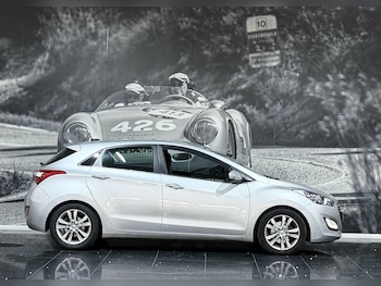 Used Hyundai i30 2013 for sale - 76446820: Photo