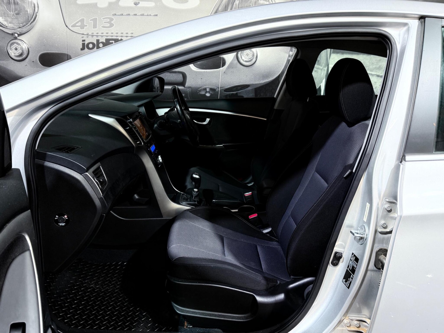 Used Hyundai i30 2013 for sale - 76446820: Photo 8