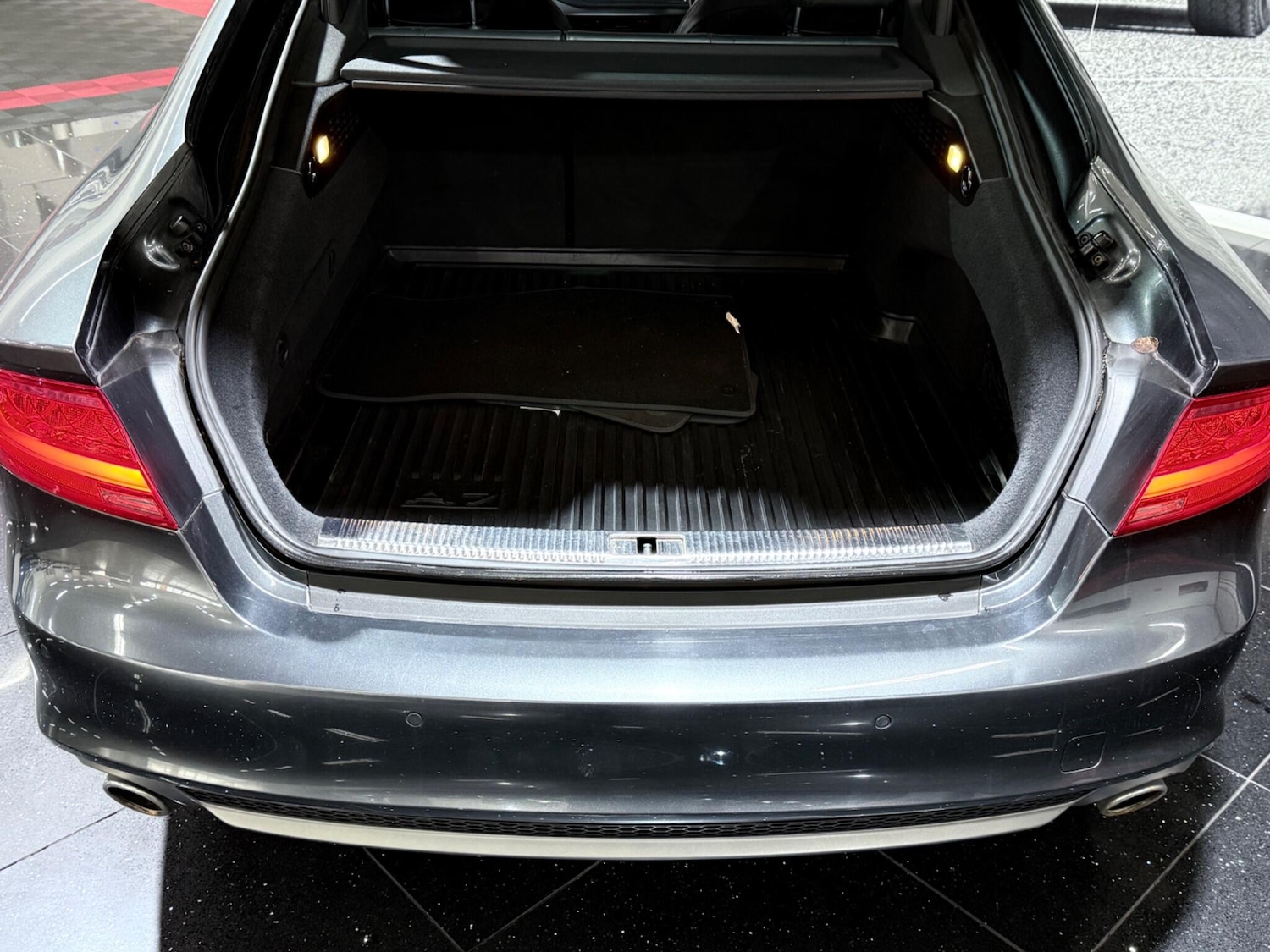 Used Audi A7 2011 for sale - 76607974: Photo 20