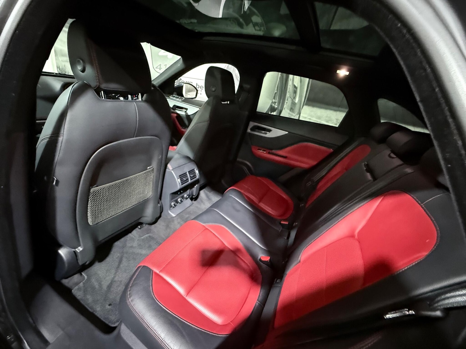 Used Jaguar F-Pace 2017 for sale - 76620243: Photo 13