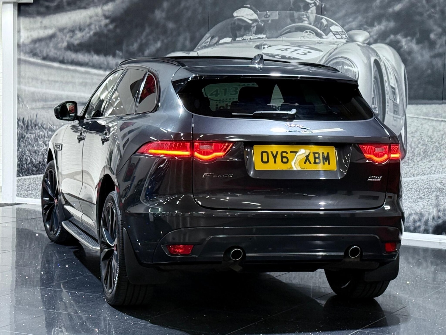 Used Jaguar F-Pace 2017 for sale - 76620243: Photo 24