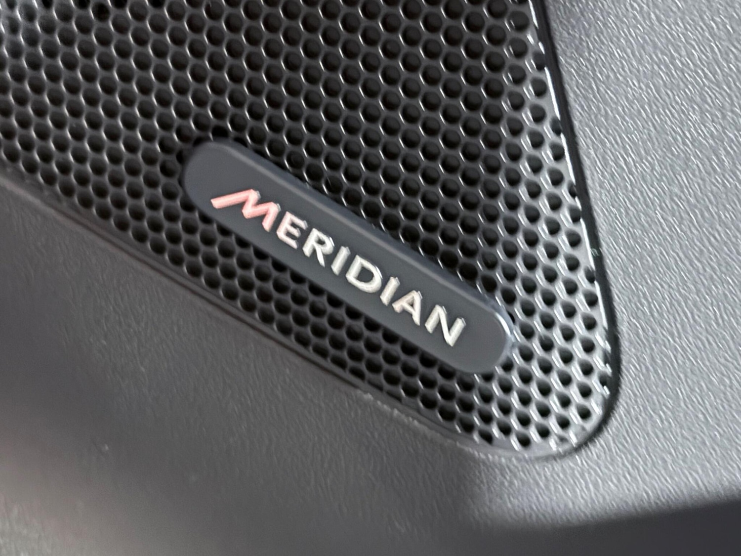 Used Jaguar F-Pace 2017 for sale - 76620243: Photo 54