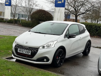 Used Peugeot 208 2017 for sale - 76752819: Photo