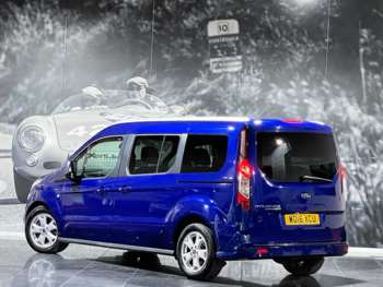 Used Ford Grand Tourneo Connect 2016 for sale - 74762929: Photo