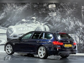 Used BMW 5 Series 2015 for sale - 77016881: Photo