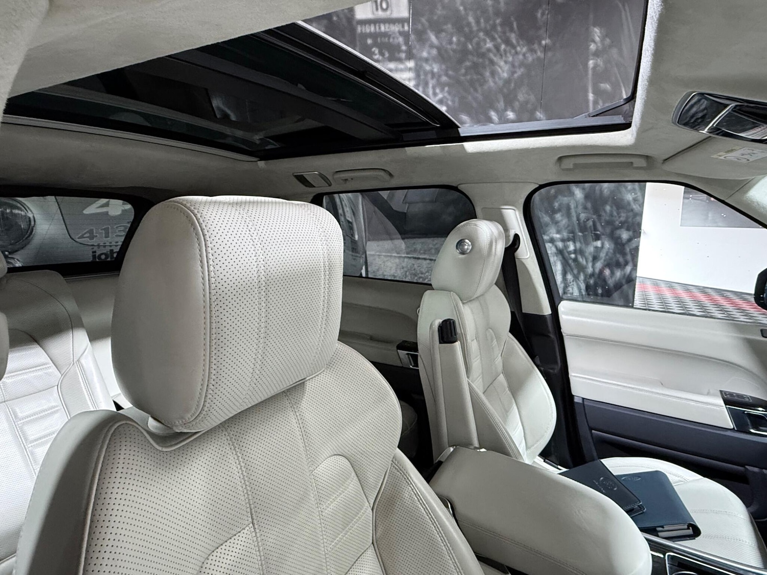 Used Land Rover Range Rover Sport 2016 for sale - 77898242: Photo 4